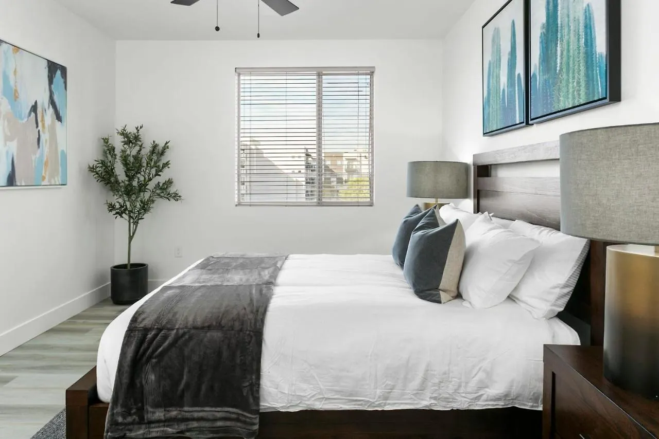 Premium One And Two Bedroom Apartments At Slate Scottsdale In Phoenix Arizona United States
